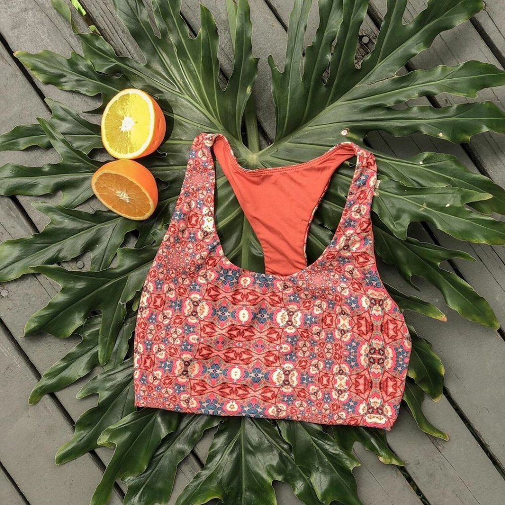 20% off sustainable yoga and workout clothing
